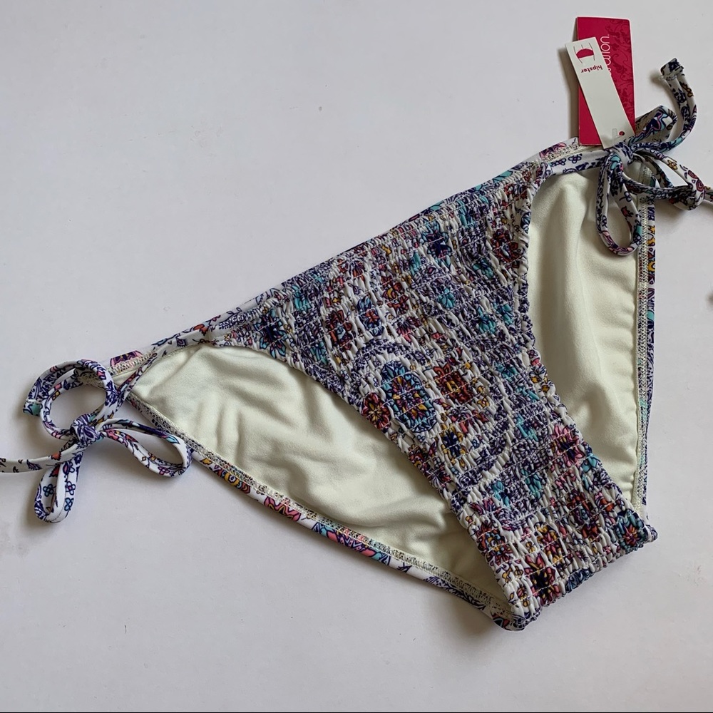 Xhilaration Size Medium Boho Smocked Paisley String Bikini Bottom NWT - Picture 4 of 14
